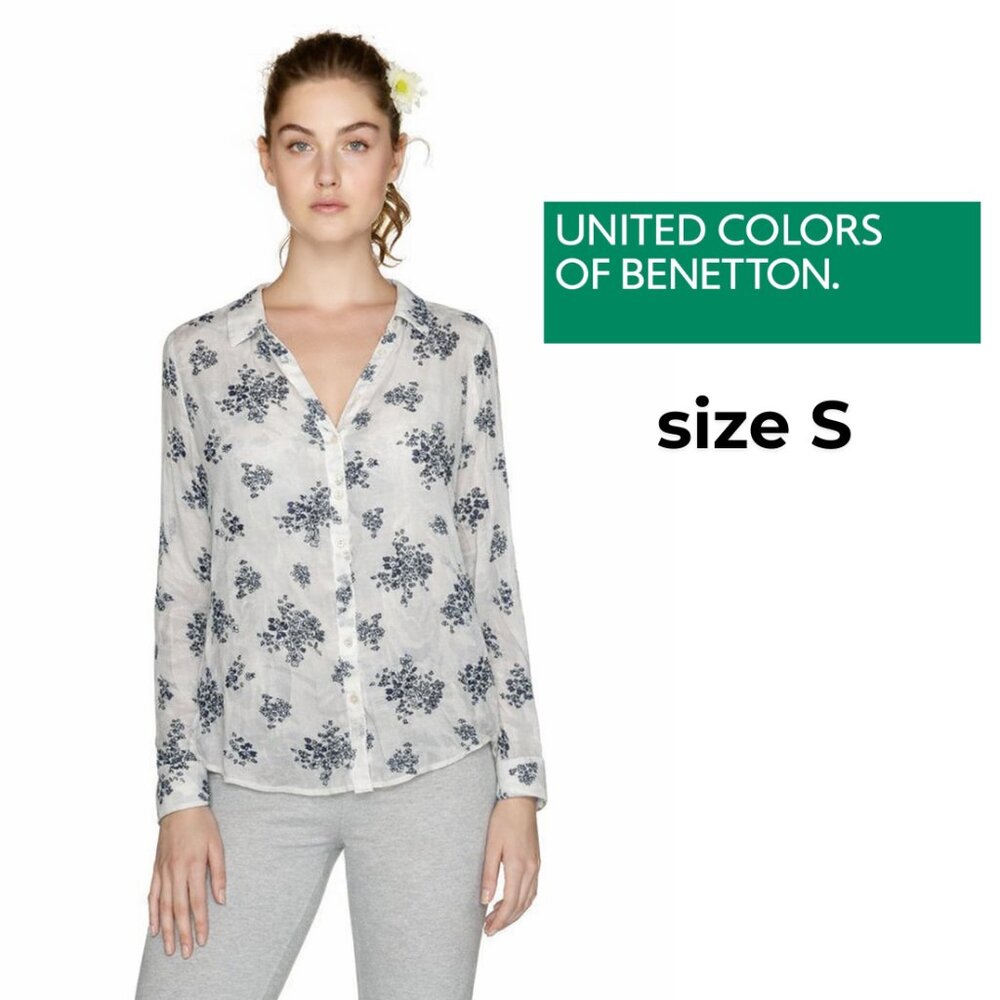 United Colors Of Benetton White and Blue Floral Button Down Shirt